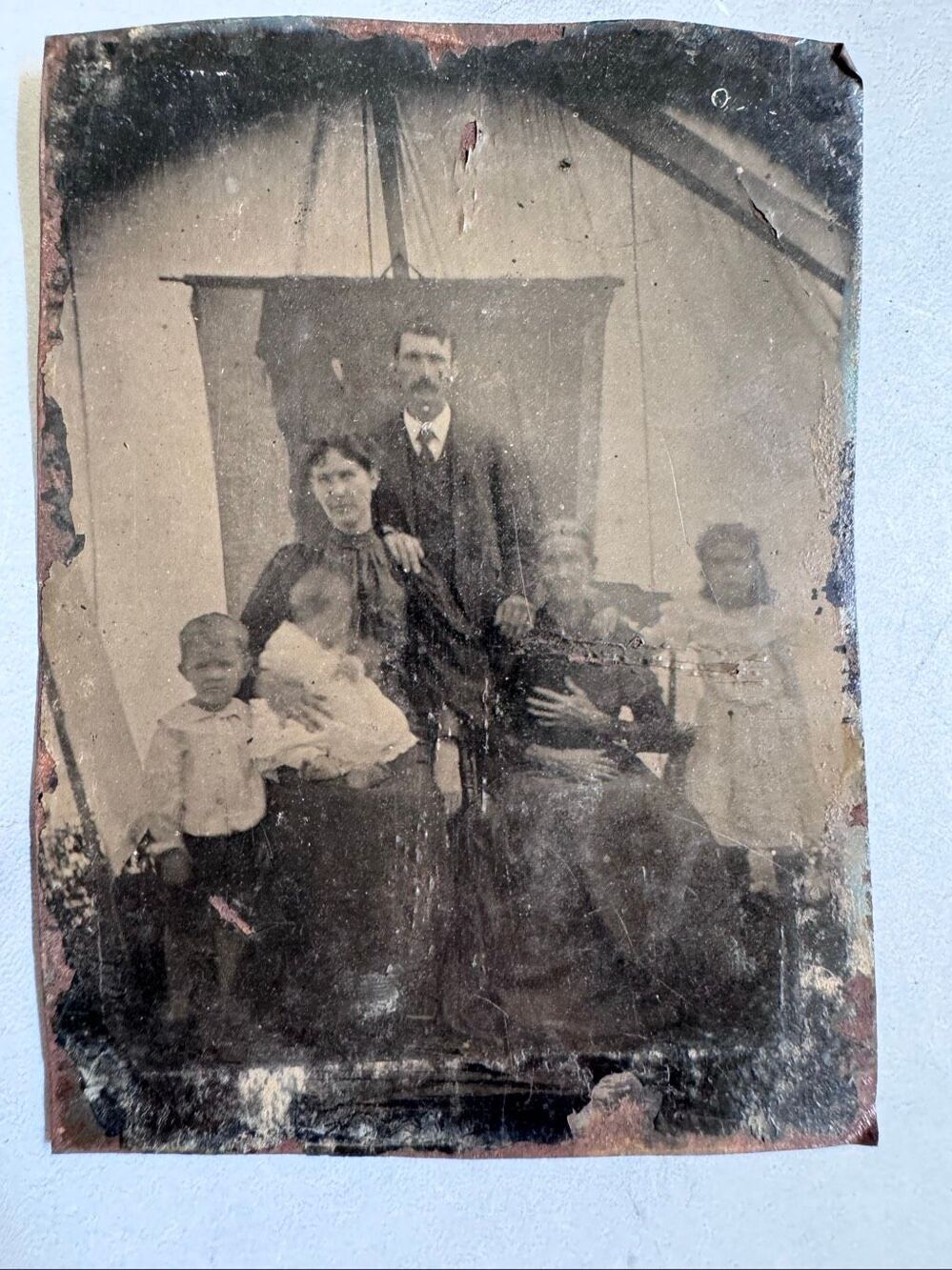 Antique metal tin photograph family black white Ferrotype tintype iron sheet Vic